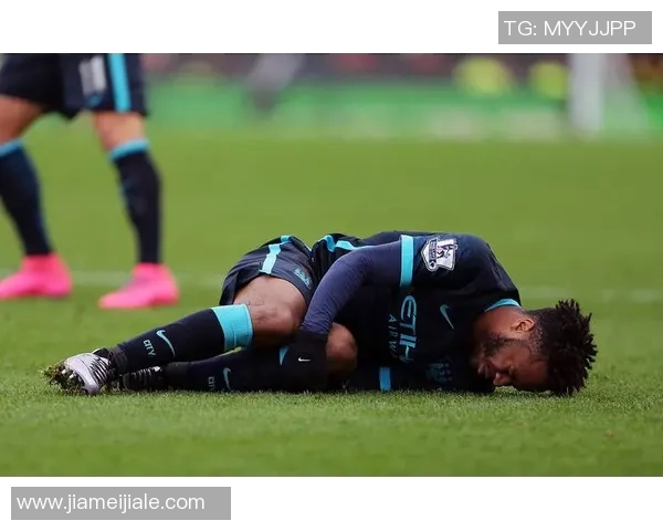 足球巨星日常生活瞬间集锦 展现球场外的真实自我与个性风采